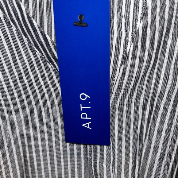 Women’s Apt 9 Boho Black & White Top NWT Small - Picture 5 of 9